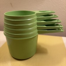 Tupperware Vtg Set 5 Apple Lime Green Nesting Measuring Cups Baking MCM picture