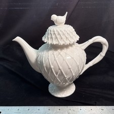 Beautiful Grace's Teaware White Porcelain Lattice 24 oz Teapot Bird Finial Lid picture