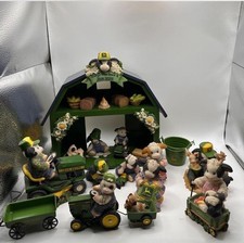 Enesco Mary’s Moo Moos John Deere Figurine Lot w/ Barn Display Tractors Cows picture