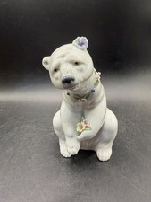 Lladro #6355 Polar Bear With Flowers  2002 Porcelain Figurine (Mint) picture