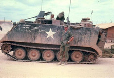 Vietnam  War  Photo --    US Soldiers --    M113 APC picture