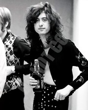 1975 Led Zeppelin Jimmy Page Concert Detroit Olympia Stadium 8x10 Photo picture