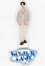 DOYOUNG Acrylic Stand 2024 TREASURE FAN MEETING～WONDERLAND～ Japan picture