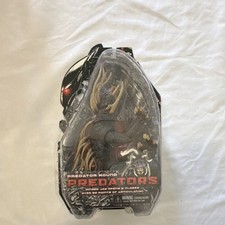 Predator Hound Action Figure Hinged Jaw Opens Closes 20 Points of Articulation picture
