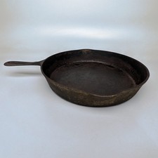 Griswold #11 #717 Medium Logo /12-1/2 Cast Iron Skillet Tiny Wobble As Found picture