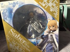 Aniplex Fate/Grand Order-Saber Deluxe Edition 1/7 Scale PVC Figure Model picture