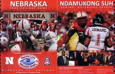 Nebraska Cornhuskers football 2009 Holiday Bowl media guide Ndamukong Suh cover picture