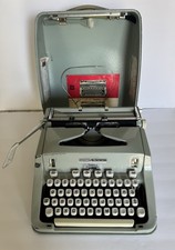 Hermes 3000 Typewriter Swiss Made Seafoam Green w/ Case, & Manual - READ picture