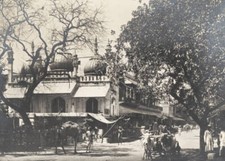 Street scene - Bombay India 1913 Old Photo picture