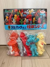 Tsuburaya Comms Bullmark Reissue Mini Monster Series Sofubi Set New picture