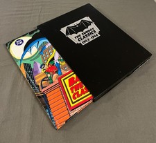 Batman: The Sunday Classics 1943-1946  Slipcase Edition : Slipcase Wear picture