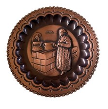 Vtg Italian Embossed Copper Wall Plate “RICORDO DEL MOLISE” Folk Art Woman picture