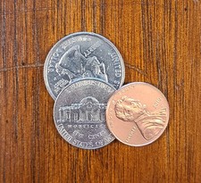 Magic Trick Shim Shell Coin Set ( Quarter Nickel Penny ) Warehouse Find picture