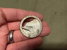WWII FREE FRENCH FRANCE MAGNETO LINE SERVICE PIN BADGE picture