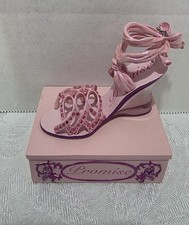 Hamilton Collection Walk for a Cure Shoe  