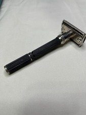 Vintage 1974 Gillette Super Adjustable 109 “Black Beauty” Safety Razor picture