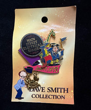 Disney Main Street Electrical Parade Mickey Mouse 1972 Disneyland Dangle Pin picture