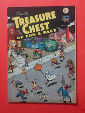VERY RARE ORIG. 1946 TREASURE CHEST #4 HALLOWEEN COMIC COMPLETE. VERY NICE  picture