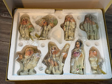 Lenox Classics Disney Snow White & Seven Dwarfs Porcelain Figurines 7 Boxed picture