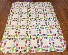 Vintage Double Wedding Ring Quilt Hand Quilted Scalloped Edge 64 X 75  Cottage picture