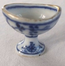 Antique 19thC German  Tettau Strawflower Eye Bath Eyebath Porzellan Augenbad picture