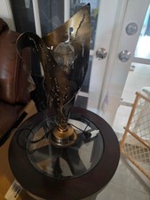 Vintage Mid Century Modern Brutalist Table Lamp Sculptural Leaf Gold Tested picture
