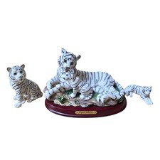 Vintage Classic Wildlife Collection White Tiger Family Figurine 3-Pc Set picture