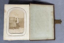 Antique 1860s Photo Album w/ Admiral Dot Barnum Sideshow CdV & Tintypes picture
