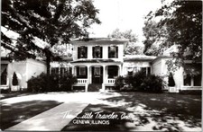 1940s The Little Traveler Inn Geneva Illinois Vintage Real Photo Postcard picture