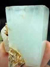 165 gram Natural Aquamarine crystal specimen mineral specimen picture