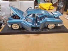 1948 Tucker 1:18 Scale Model Car Blue picture