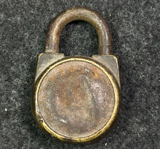 vtg Fraim padlock lancaster Pa no key picture
