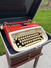 RARE Vintage 1960s Royal Safari Red Orange Manual Typewriter Portable with Case picture