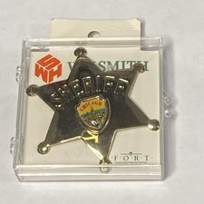 Souvenir  Sheriff Badge Chicago IL Vintage NOS New picture