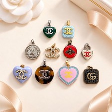 LOT OF 10 CC Chanel Zipper Pull Charm Heart Gold Stamped buttons pearl picture