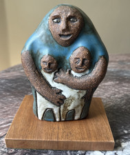 Rare Frank Matranga Ceramic figure of a mother and children 7