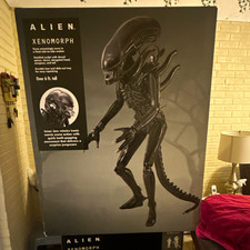 HUGE Spirit Halloween Alien Xenomorph 6’8” animatronic NIB 2026  picture