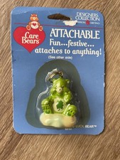 Vintage 1980’s Care Bear Good Luck Bear Keychain NOS American Greetings Sealed picture