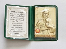 Vintage St Jude Relic Catholic Pocket Shrine Medal Plaque Folded Green Case picture