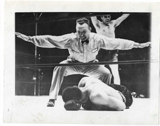 Joe Louis Max Schmeling 1936 Knockout NY Vintage AP Press photo 7x9 LIGHTS OUT picture