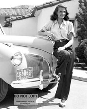 RITA HAYWORTH LEGENDARY ACTRESS - 8X10 PUBLICITY PHOTO (NN-073) picture