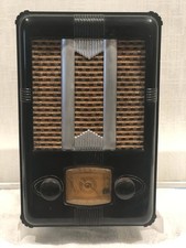 BEAUTIFUL AND WORKING 1937 ADMIRAL MODEL 985-6Y RADIO RECEIVER WITH METAL GRILLE picture