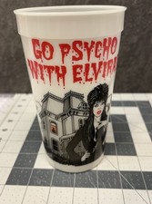 Vintage 1989 Elvira Glow In The Dark Cup Go Psycho Wienerschnitzel Slice Promo picture