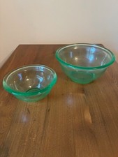 VINTAGE GREEN VASELINE GLASS NESTING BOWLS 2 Mixing Bowls picture