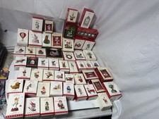Hallmark Keepsake Christmas Ornaments Hanging lot 50+ picture
