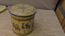 Vintage Colorful Roosters Metal Tin  Box Container Round Chickens fox folkart picture