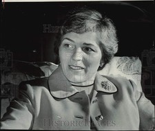 1976 Press Photo Nancy Evans during interview at the Governor's Mansion picture
