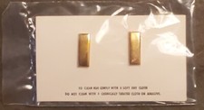Pair of 2nd LT Second Lieutenant Rank Insignia Gold bars USA 