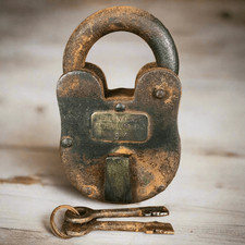 Leavenworth Federal Prison Cast Iron Lock with Brass Tag & Keys picture