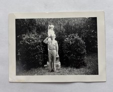 Vtg B&W Snapshot WWII Era US Army Soldier Saluting in Uniform Monument Military picture